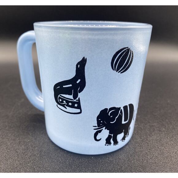 MCM 1950’s Blue Circus Theme Childs Handled Mug Clowns Vintage Glass - Picture 3 of 8